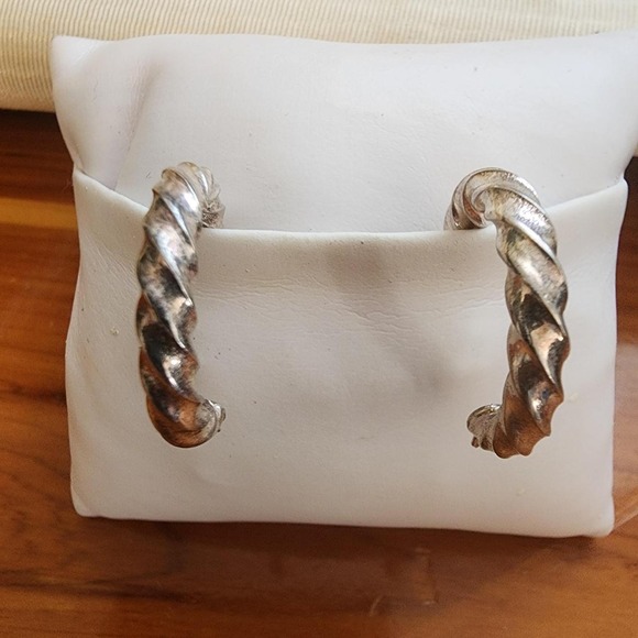 Jewelry - 90's Vintage Silver Colored Twisted Rope Design Pierced Hoop Earrings